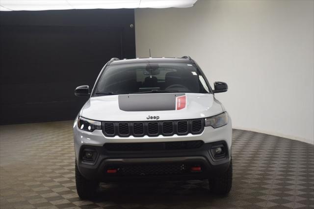 2026 Jeep Compass COMPASS TRAILHAWK 4X4