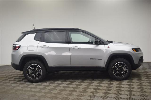 2026 Jeep Compass COMPASS TRAILHAWK 4X4