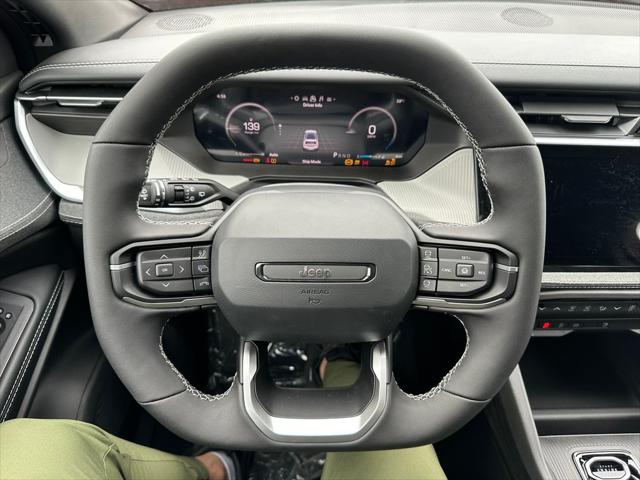 2026 Jeep Cherokee CHEROKEE LAREDO 4X4