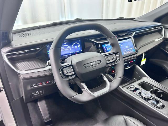 2026 Jeep Cherokee CHEROKEE OVERLAND 4X4