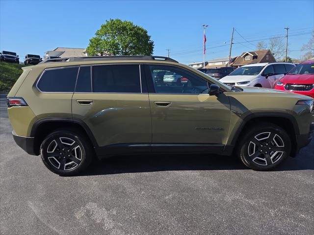 2026 Jeep Cherokee CHEROKEE LAREDO 4X4