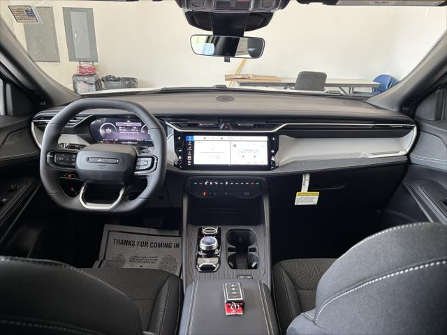 2026 Jeep Cherokee CHEROKEE LAREDO 4X4