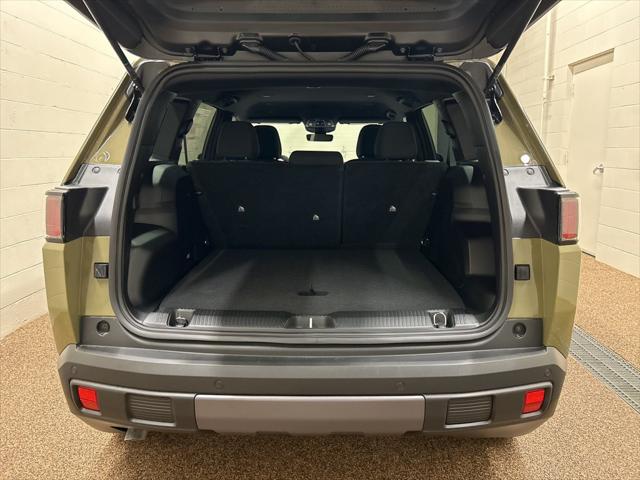2026 Jeep Cherokee Laredo 4x4