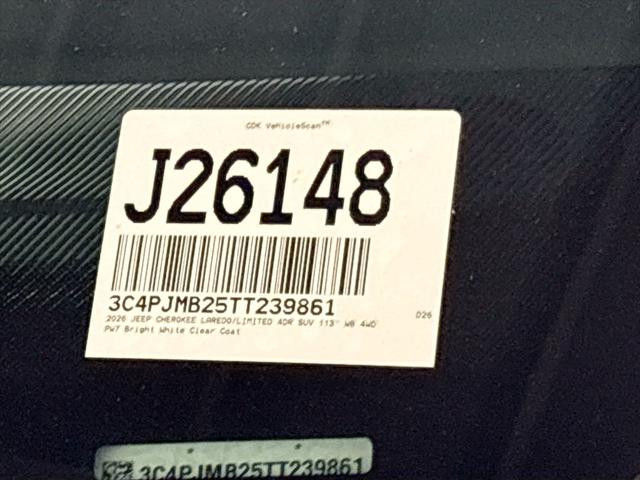2026 Jeep Cherokee Laredo 4x4