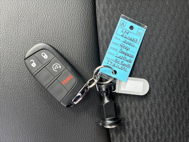 2026 Jeep Compass Latitude Altitude