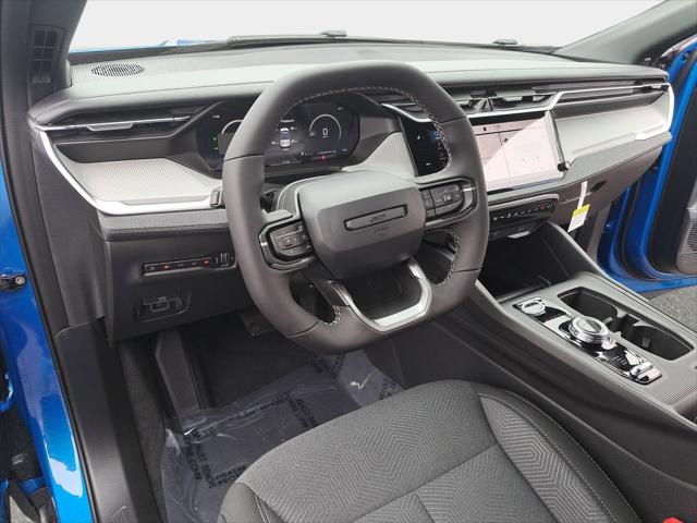 2026 Jeep Cherokee Laredo 4x4