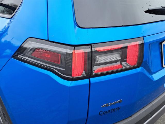 2026 Jeep Cherokee Laredo 4x4