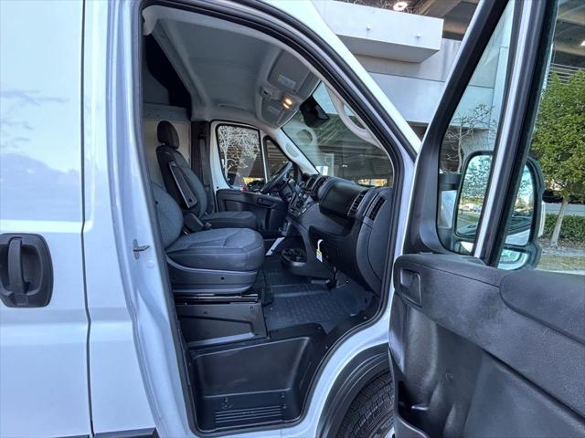 2025 Ram ProMaster Cargo Van Tradesman Super High Roof 159" WB EXT w/Pass Seat