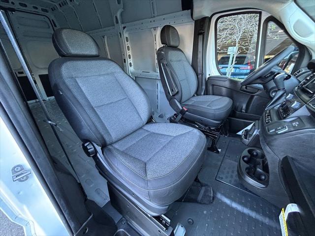 2025 Ram ProMaster Cargo Van Tradesman Super High Roof 159" WB EXT w/Pass Seat