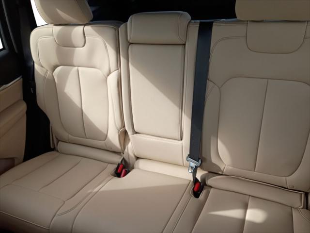 2026 Jeep Grand Cherokee Limited 4x2
