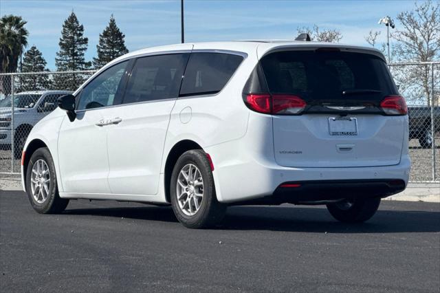 2026 Chrysler Voyager LX
