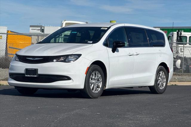 2026 Chrysler Voyager LX