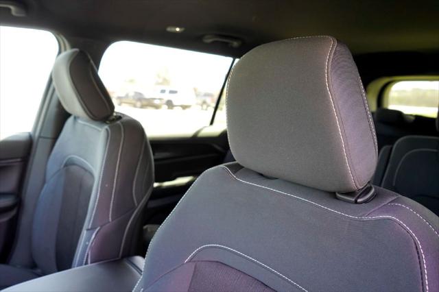 2026 Jeep Grand Cherokee L Laredo