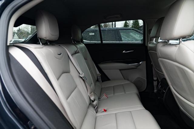 2024 Cadillac XT4 AWD Premium Luxury