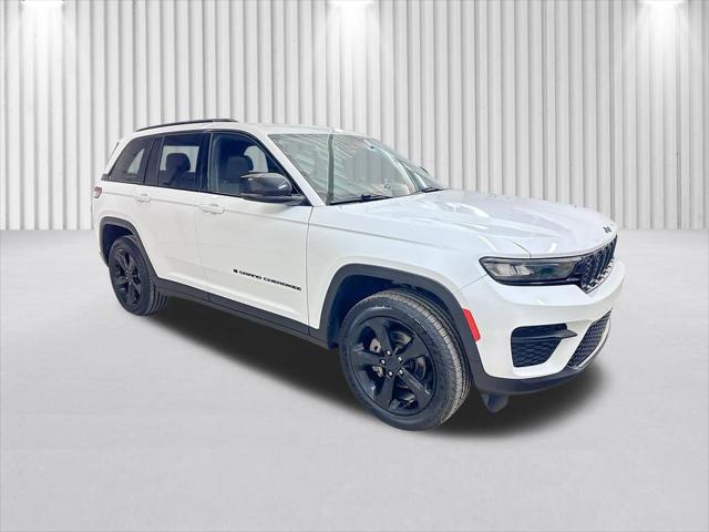 2023 Jeep Grand Cherokee Altitude 4x4