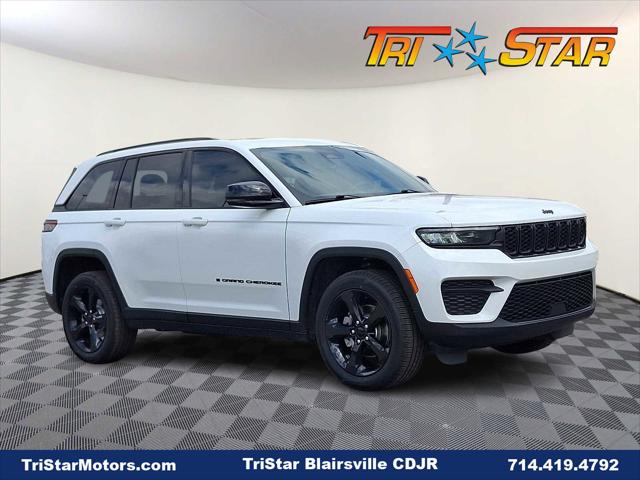 2023 Jeep Grand Cherokee Altitude 4x4 2023 Jeep Grand Cherokee Altitude 4x4