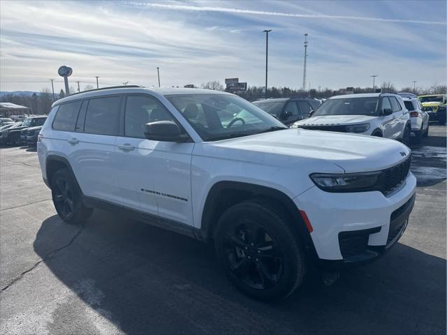 2023 Jeep Grand Cherokee L Altitude 4x4