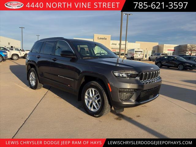 2026 Jeep Grand Cherokee Altitude 4x4 for sale in Hays, KS