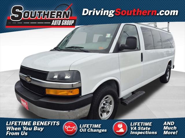 2017 Chevrolet Express 3500 LT
