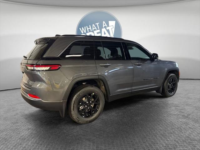 2026 Jeep Grand Cherokee GRAND CHEROKEE LAREDO ALTITUDE 4X4 2026 Jeep Grand Cherokee GRAND CHEROKEE LAREDO ALTITUDE 4X4