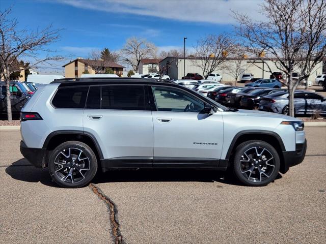 2026 Jeep Cherokee CHEROKEE OVERLAND 4X4