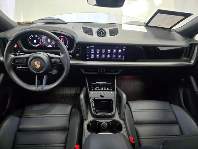 2025 Porsche Cayenne Coupe