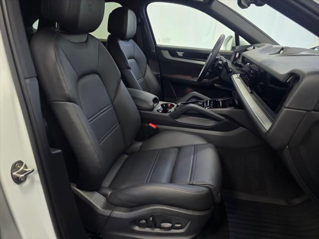2025 Porsche Cayenne Coupe