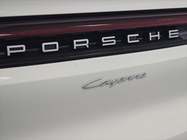 2025 Porsche Cayenne Coupe