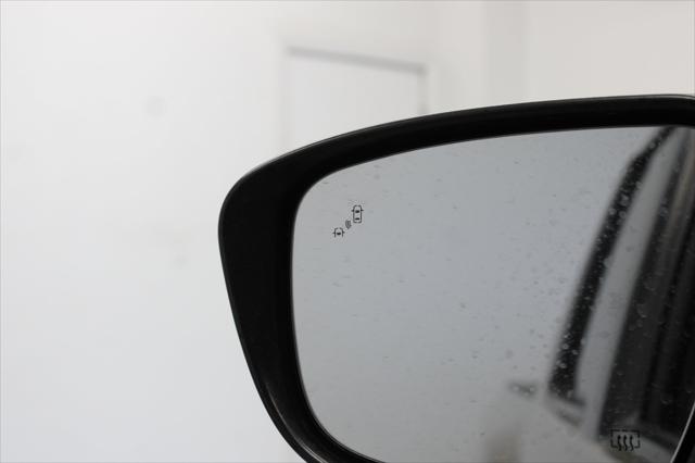 2023 Nissan Frontier Crew Cab PRO-X 4x2