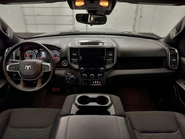 2025 Ram 1500 Big Horn Crew Cab 4x4 5'7" Box