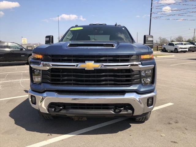 2025 Chevrolet Silverado 2500HD 4WD Crew Cab Standard Bed LT