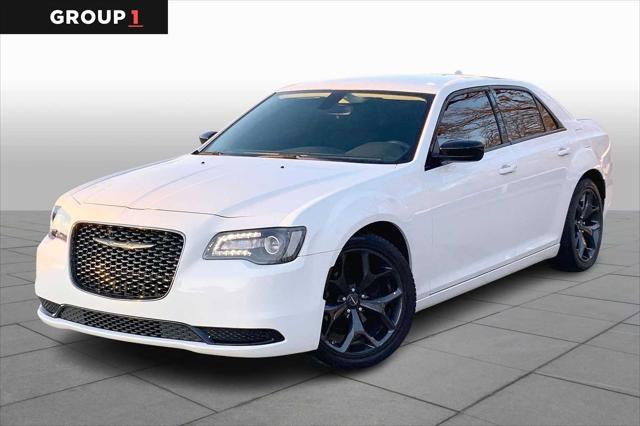 2023 Chrysler 300 Touring