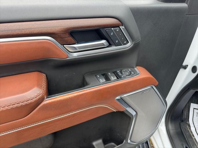 2025 GMC Sierra 2500HD 4WD Crew Cab Standard Bed Denali Ultimate