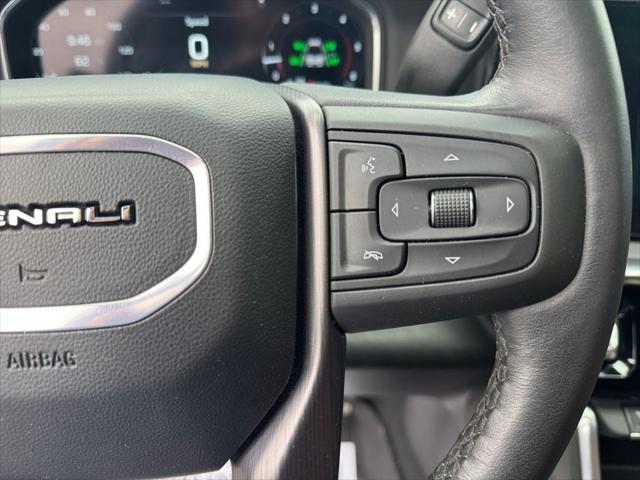 2025 GMC Sierra 2500HD 4WD Crew Cab Standard Bed Denali Ultimate