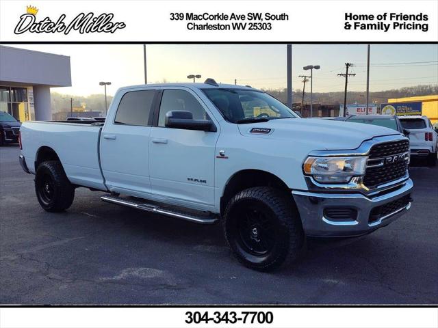 2022 RAM 2500 Big Horn Crew Cab 4x4 8 Box