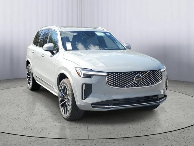 2026 Volvo XC90 Plus, B6 AWD Gas mild hybrid, Gasoline, Bright, 7 Seats for sale in Fort Myers, FL
