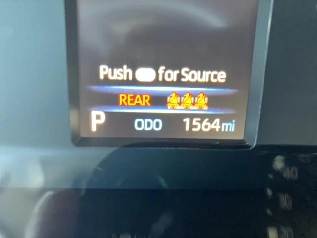2026 Toyota Tundra SR5 CrewMax 5.5' Bed