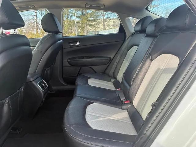 2019 Kia Optima EX