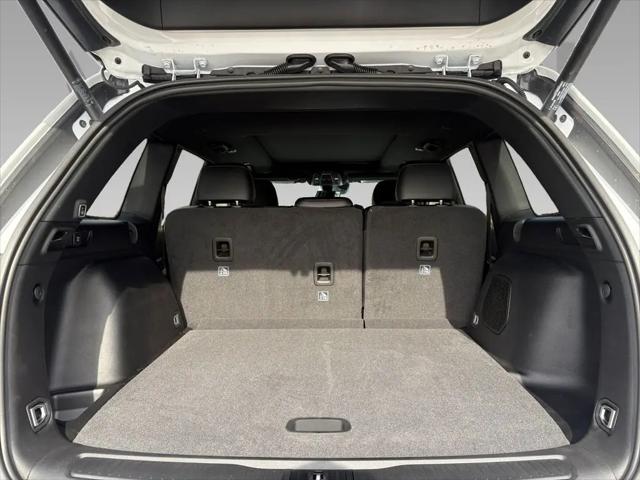 2026 Jeep Grand Cherokee Limited 4x2