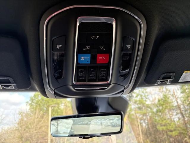 2026 Jeep Grand Cherokee Limited 4x2