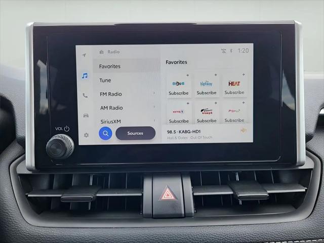 2025 Toyota RAV4 Hybrid LE
