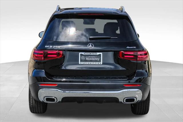 2026 Mercedes-Benz GLB 4MATIC