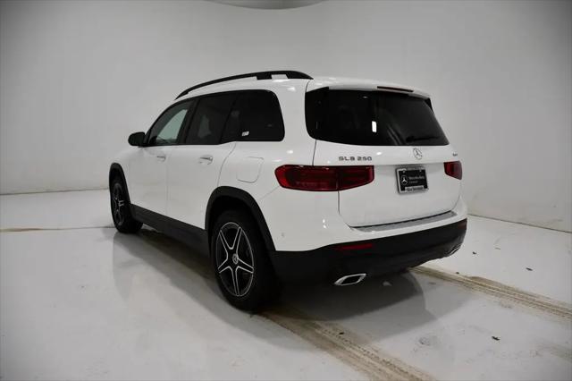 2026 Mercedes-Benz GLB 4MATIC