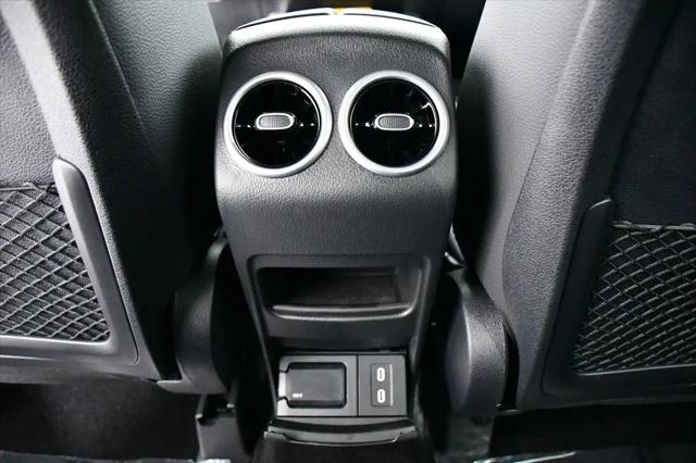 2026 Mercedes-Benz GLB 4MATIC