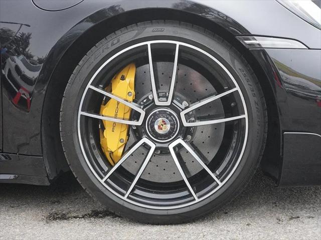 2022 Porsche 911 Turbo S Cabriolet
