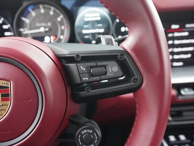 2022 Porsche 911 Turbo S Cabriolet