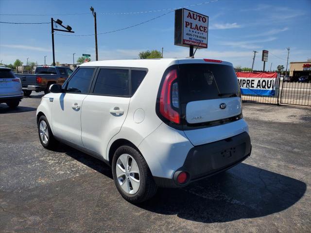 2016 Kia Soul Base