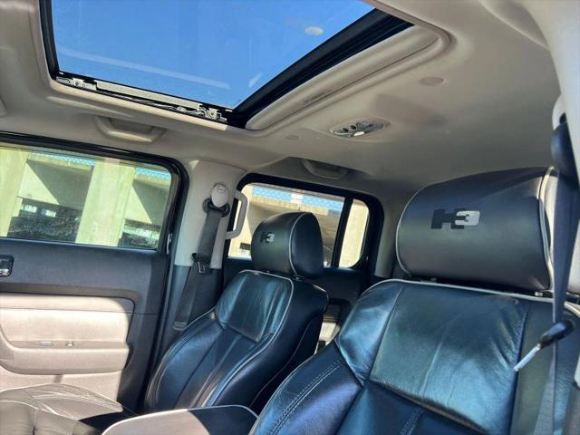 2007 HUMMER H3 Base