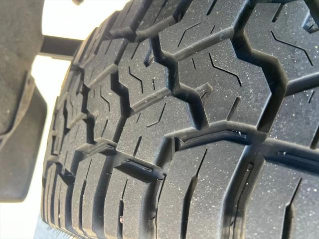 2007 HUMMER H3 Base