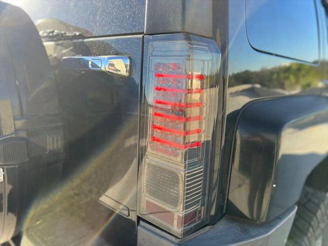 2007 HUMMER H3 Base